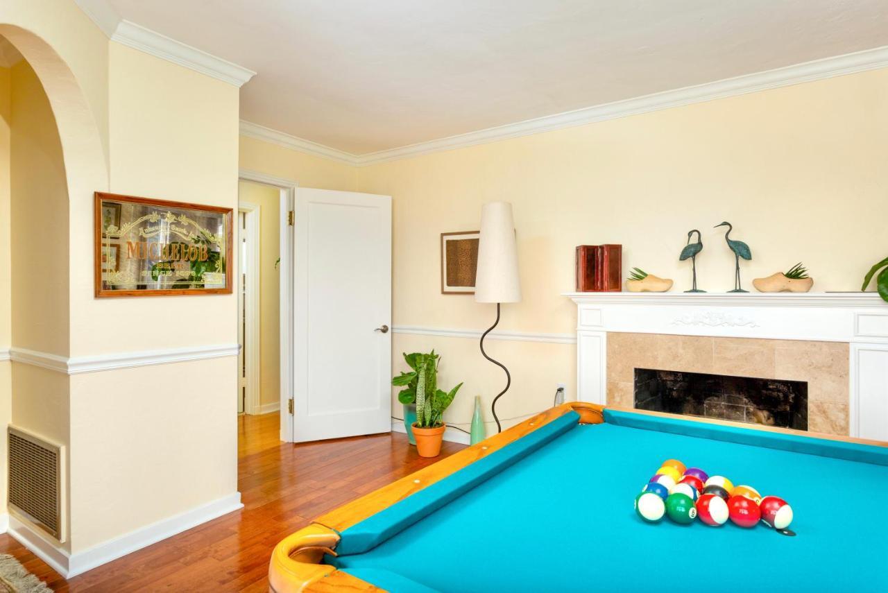 Spacious Renovated Petaluma Home- Pool Table, Fire Pit, Parking Exterior foto